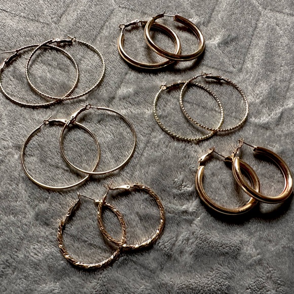 Beautiful earrings from SHEIN - Picture 1 of 2